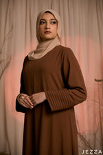 Load image into Gallery viewer, Espresso Elegance: Relaxed Maxi Dress 77611