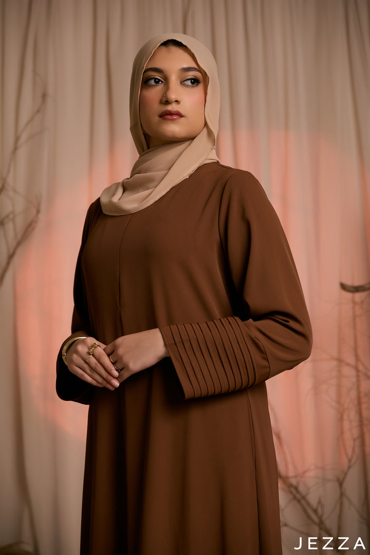 Espresso Elegance: Relaxed Maxi Dress 77611