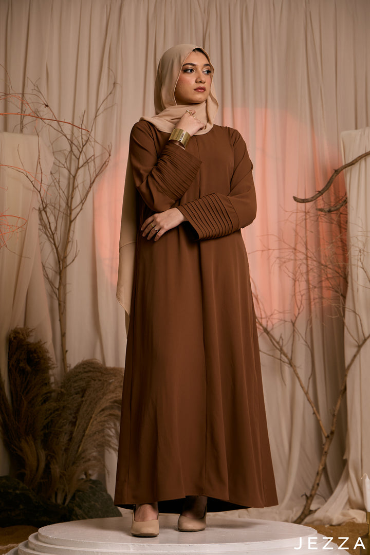 Espresso Elegance: Relaxed Maxi Dress 77611