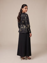 Load image into Gallery viewer, Abstract Contrast Top &amp; Skirt  Set 92621/81211