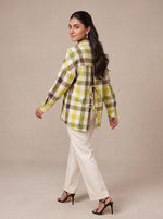 Load image into Gallery viewer, Checked Collar Hip Top 82451
