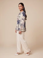 Load image into Gallery viewer, Cotton Abstract Print Tie-Neck Top 90261