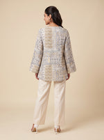 Load image into Gallery viewer, Cotton Below-Hip Tie-Neck Top 93671