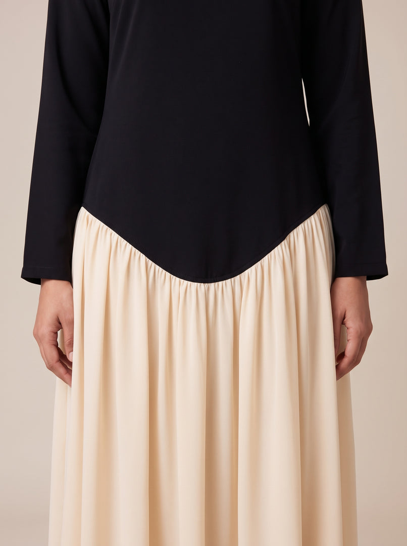 Monochrome Flow Dress 87142