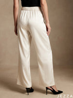 Load image into Gallery viewer, Clean Contour: Off White Ankle Pants 75891