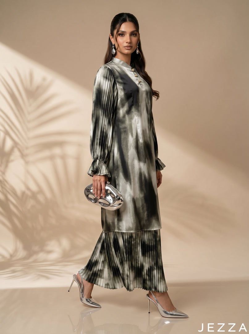 Verdant Wash: Satin A-Line Maxi Dress 86641