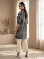 Load image into Gallery viewer, Linear Edit: Windowpane Check Top 87051