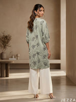 Load image into Gallery viewer, Nomad Motif: Paisley Print Top 87053