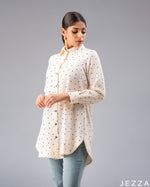 Load image into Gallery viewer, Chic Dots: Black &amp; White Collared Top 77631