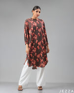 Load image into Gallery viewer, Blooming Grace: Floral Midi Top 77641