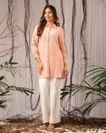 Load image into Gallery viewer, Blush Poise: Collared Above-Knee Top 78371