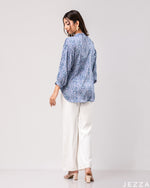 Load image into Gallery viewer, Motif Elegance: Satin Mandarin Hip Top 79301