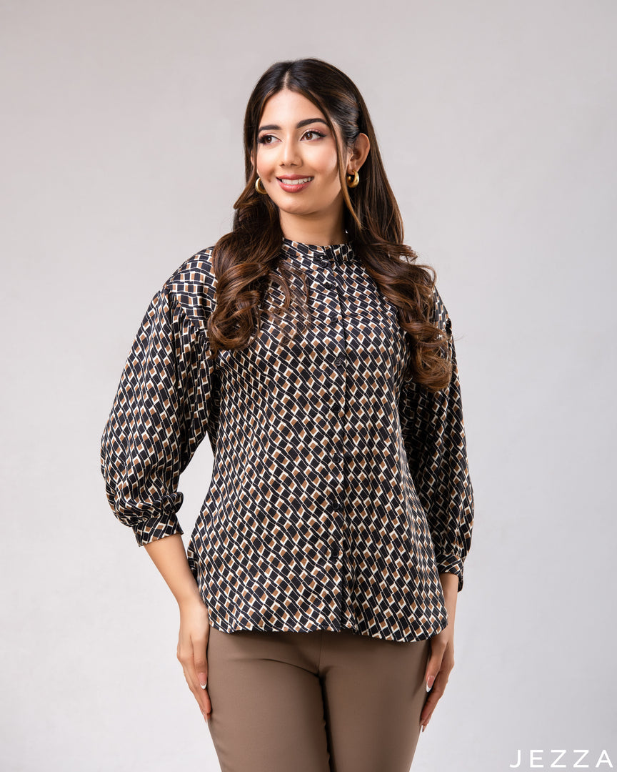 Floral Poise: Mandarin Collar Hip Top 77511