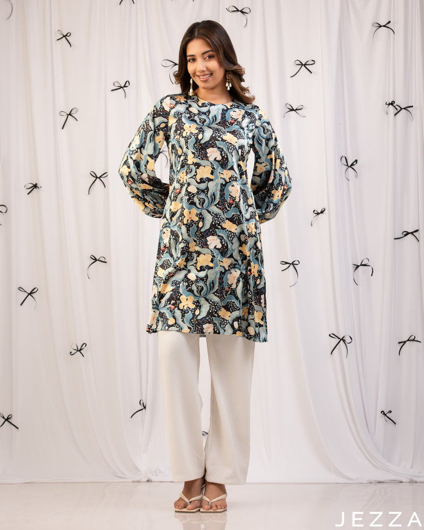 Floral Grace: Satin Round-Neck Knee Top 78241