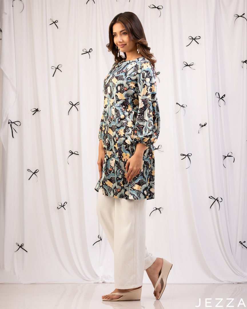 Floral Grace: Satin Round-Neck Knee Top 78241