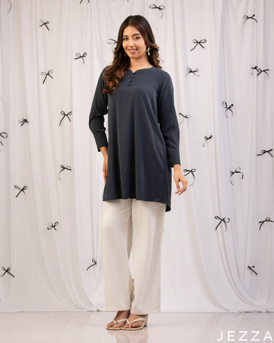 Sleek Comfort: Dark Cyan V-Neck Below-Hip Top 76811