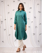 Load image into Gallery viewer, Chic Ease: Teal Collared Below-Knee Top 79381