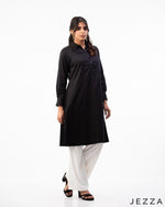 Load image into Gallery viewer, Classic Charm: Poly-Cotton Knee-Length Top 66712