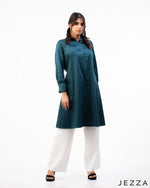 Load image into Gallery viewer, Classic Charm: Poly-Cotton Knee-Length Top 66711