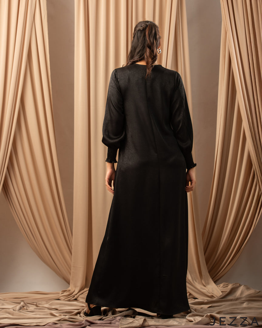 Shadow Elegance: Relaxed Satin Dress with Long Sleeves 76711