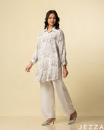 Load image into Gallery viewer, Abstract Harmony: Gray-White Collared Long-Sleeve Top 76191