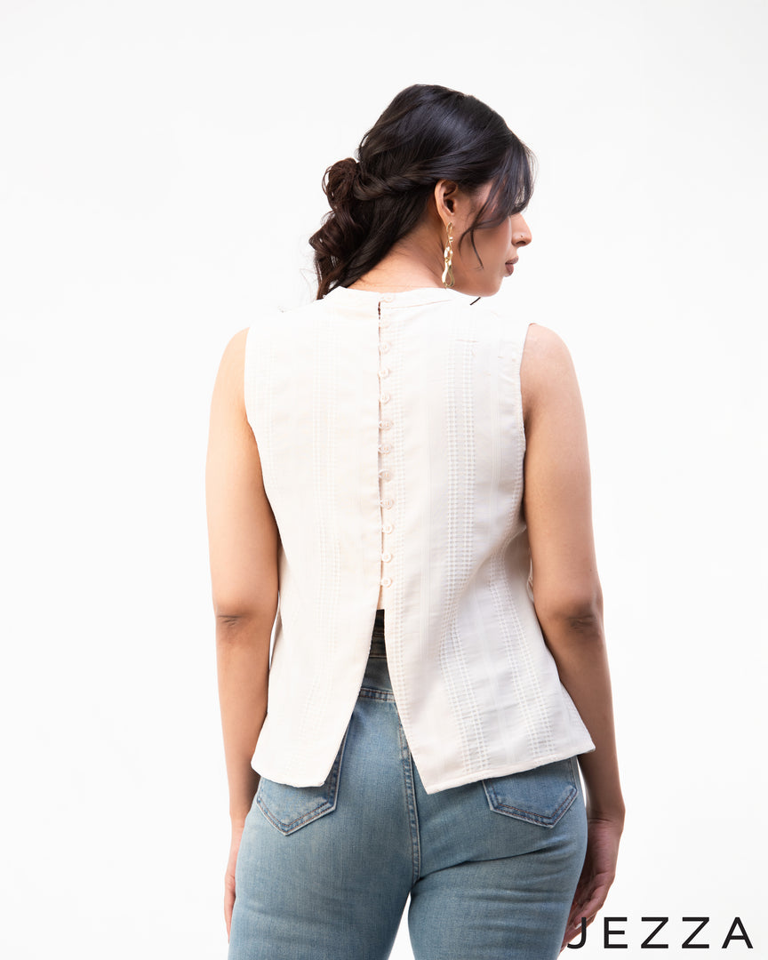 Elegant Detail: Sleeveless Poly-Cotton Crop Top 68531