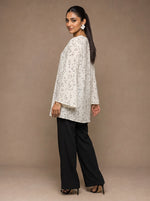 Load image into Gallery viewer, Ditsy Texture: Textured Poly Cotton Below Hip Top 92821
