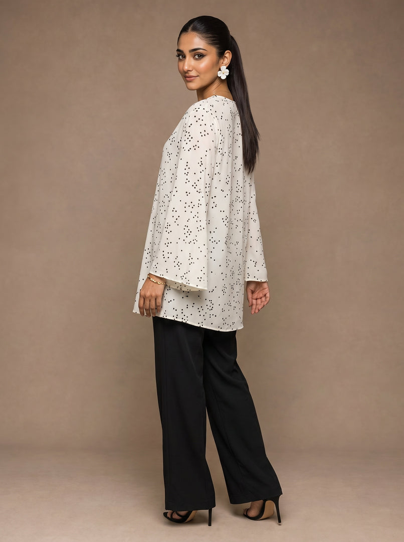 Ditsy Texture: Textured Poly Cotton Below Hip Top 92821