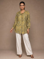 Load image into Gallery viewer, Paisley Tie: Cotton Below Hip Top 86721