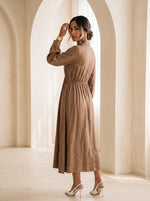 Load image into Gallery viewer, Peanut Brown Collared Midi Dress 87933