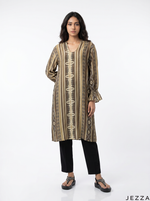 Load image into Gallery viewer, Linear Flow: Mandarin Collar Knee Top 83881
