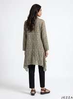 Load image into Gallery viewer, Motif Form: Cotton Long Sleeve Top 83091