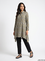 Load image into Gallery viewer, Motif Form: Cotton Long Sleeve Top 83091