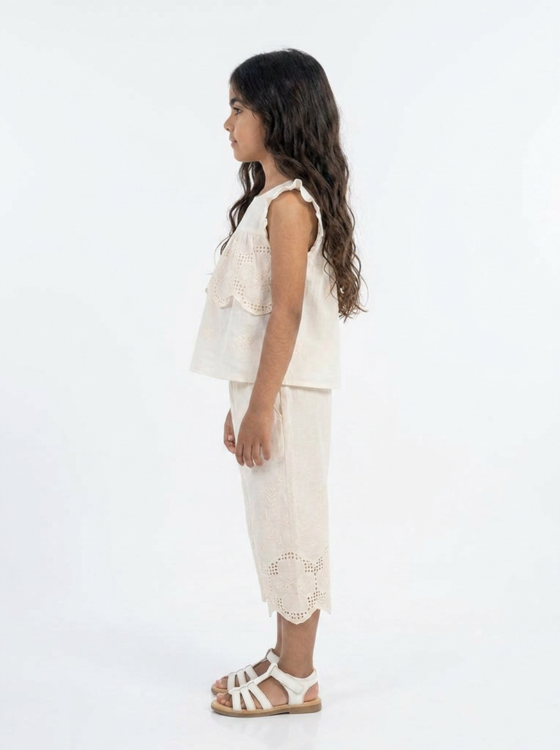 Off-White Embroidered Twinset 91061