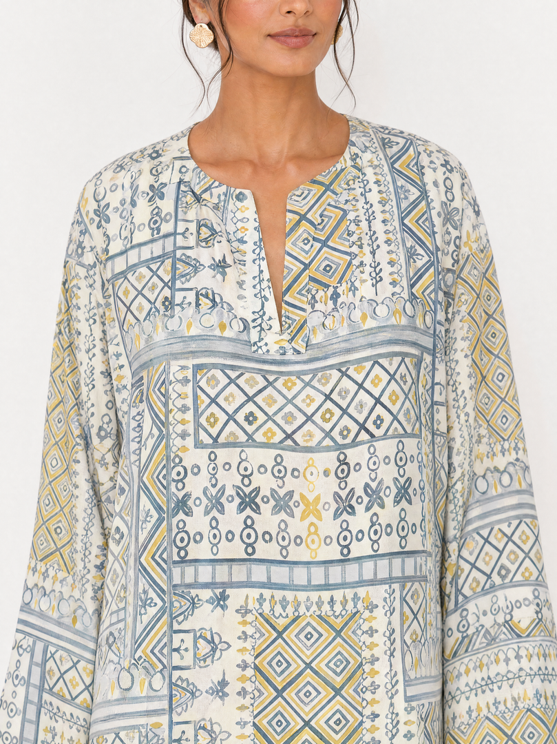 Patchwork Print V-Neck Above Knee Top 95211