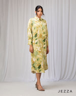 Load image into Gallery viewer, Refined Flow: Long-Sleeve Collared Midi Top 66241