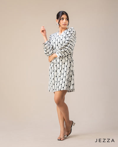 Elegant Flow: Above-Knee V-Neck Dress with Pleated Sleeves 66031