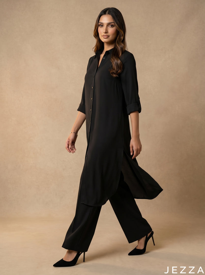 Refined Edge: Black Crushed Midi Top 82911