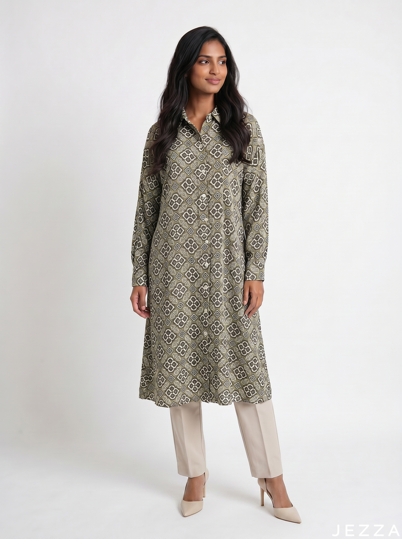 Motif Ease: Collared Below Knee Top 84281
