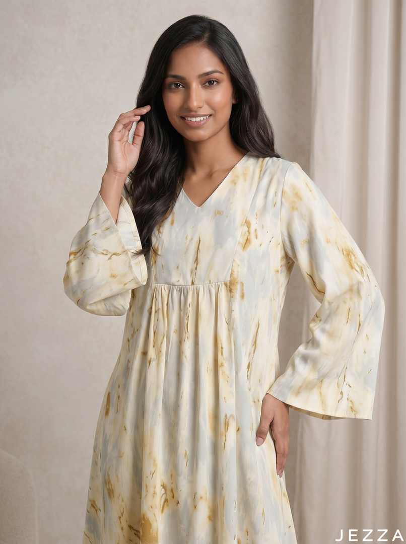 Fluid Contrast: Marble Print Midi Top 81362