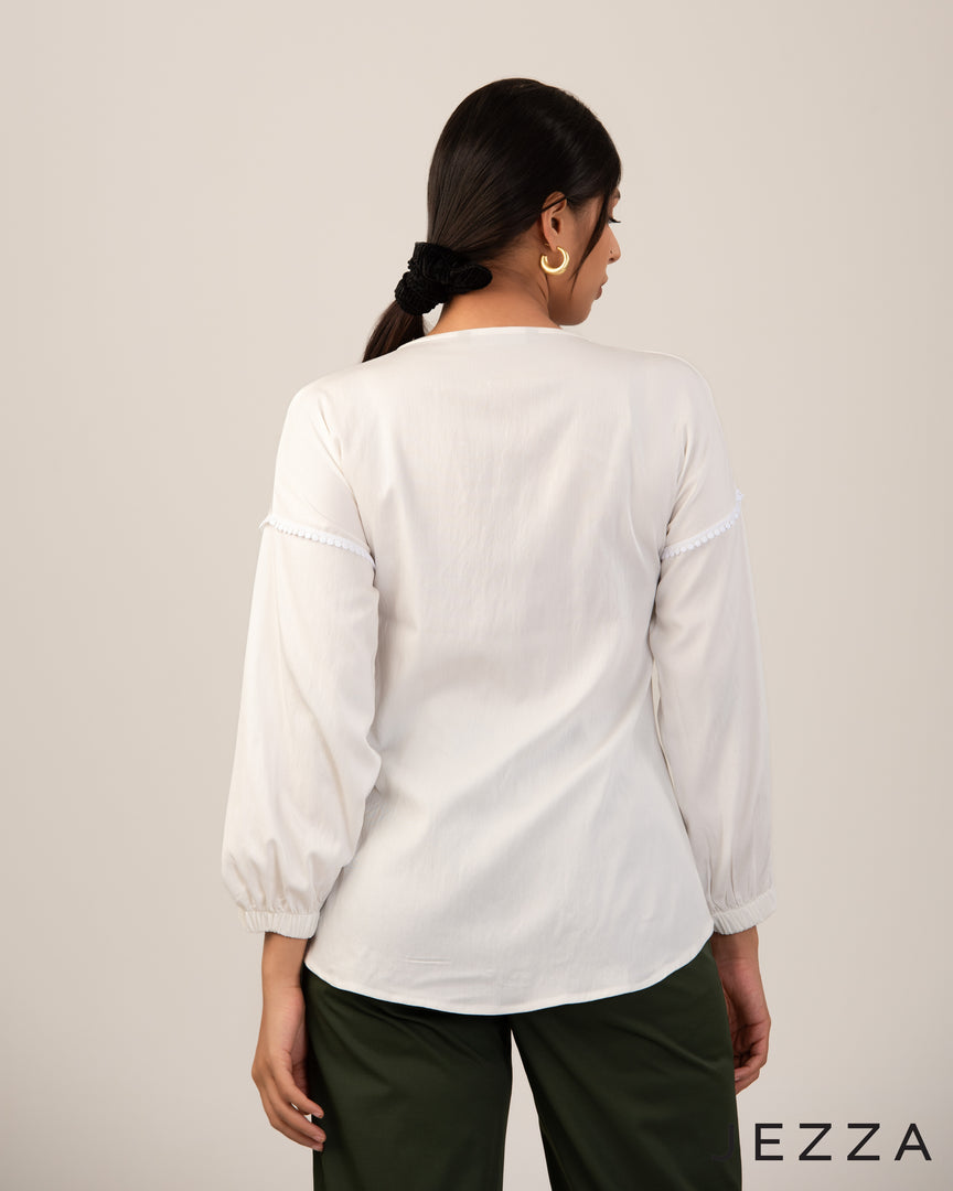 Refined Detail: Trim-Accented Round Neck Top 71452